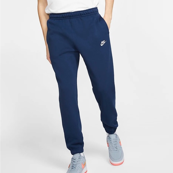 NWT Nike Sportswear Club Fleece Sweatpants - Picture 11 of 14